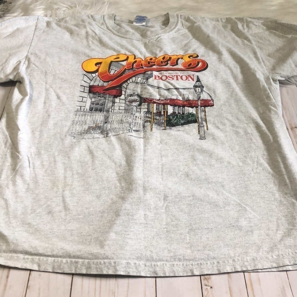 Cheers tee size XL - Picture 2 of 6